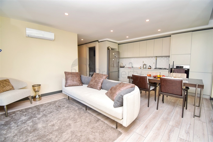 A 2+1 apartment in the Guzeloba - Antalya neighborhood