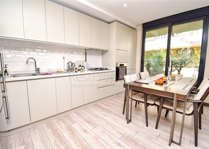 A 2+1 apartment in the Guzeloba - Antalya neighborhood