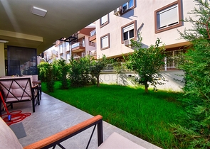 A 2+1 apartment in the Guzeloba - Antalya neighborhood
