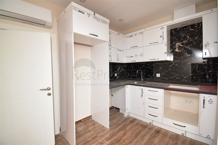 An investment project for sale is a building in the Altyntas - Antalya area