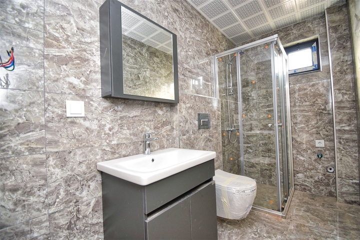 An investment project for sale is a building in the Altyntas - Antalya area