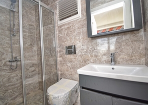 An investment project for sale is a building in the Altyntas - Antalya area