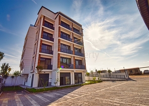 An investment project for sale is a building in the Altyntas - Antalya area