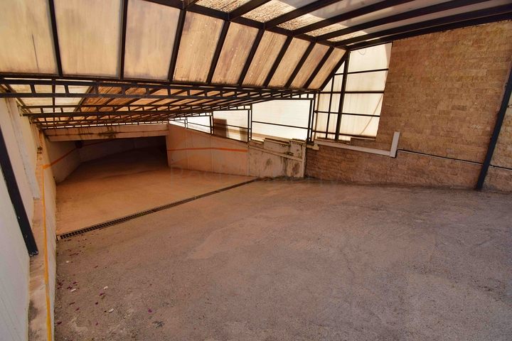 A 6+1 duplex apartment in the Mallayusuf - Antalya neighborhood A 6+1 duplex apartment in the Mallayusuf - Antalya neighborhood