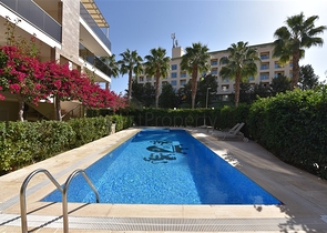 Spacious 3+1 penthouse in Konakli district