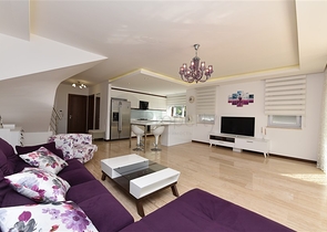 Spacious 3+1 penthouse in Konakli district