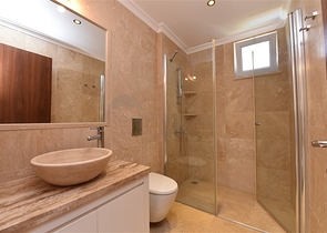 Spacious 3+1 penthouse in Konakli district