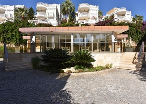 Spacious 3+1 penthouse in Konakli district