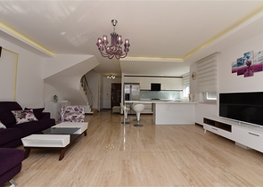 Spacious 3+1 penthouse in Konakli district