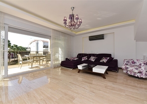 Spacious 3+1 penthouse in Konakli district