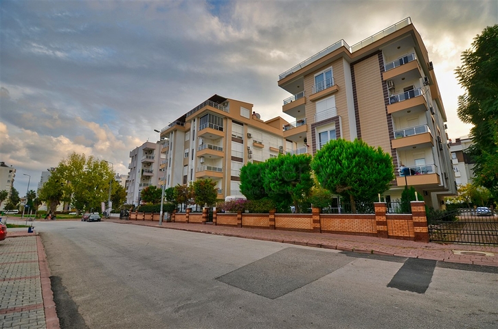 A 2+1 apartment in the Liman - Antalya neighborhood 