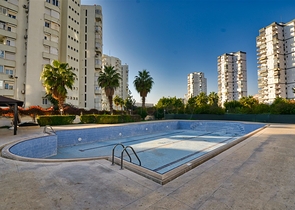 2+1 apartment in the area of Lara Antalya