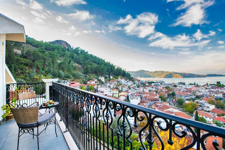 3+1 villa in Fethiye - Antalya area