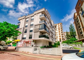 A 3+1 apartment in the Persimmon - Antalya neighborhood