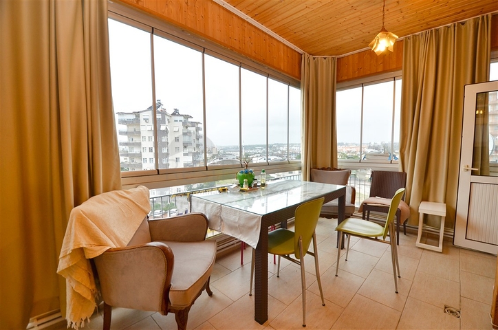 A 3+1 apartment in the Guzeloba - Antalya neighborhood 