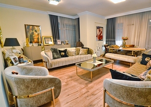 A 3+1 apartment in the Guzeloba - Antalya neighborhood 