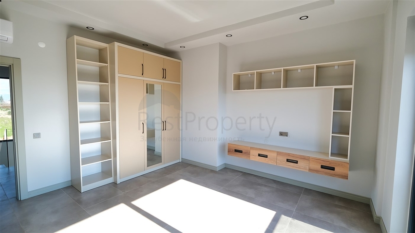 5+1 villa in Doshemealti - Antalya area 