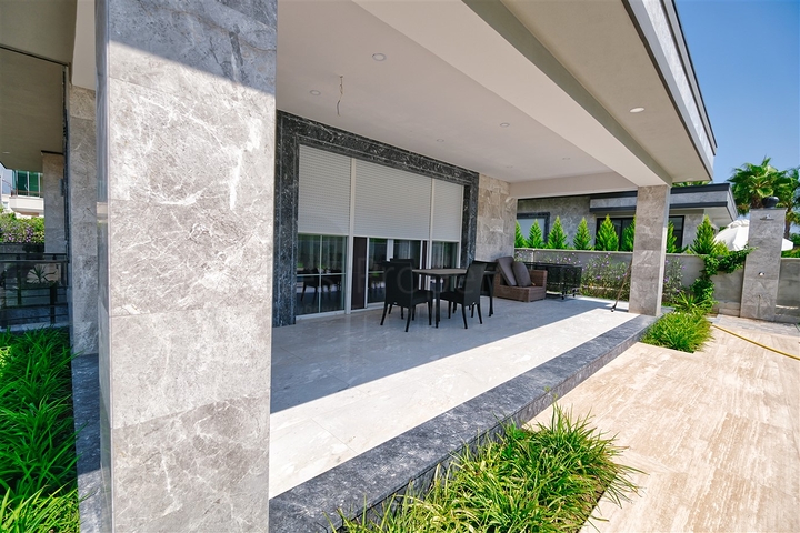 6+1 villa in Kemer - Antalya area 