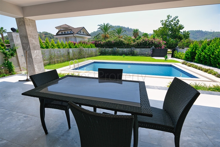 6+1 villa in Kemer - Antalya area 