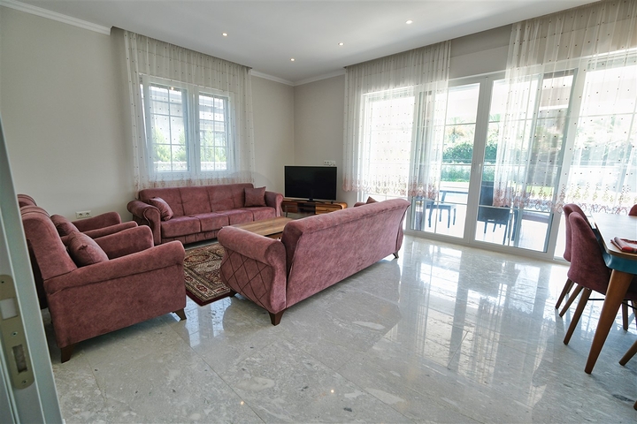 6+1 villa in Kemer - Antalya area 