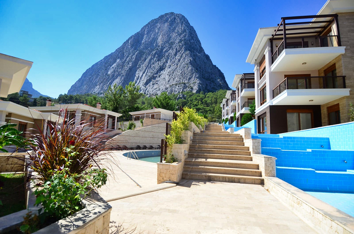 Villas in the neighborhood of Hadjisekiler - Antalya