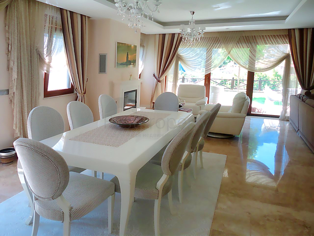 Villas in the neighborhood of Hadjisekiler - Antalya