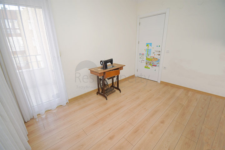 A 3+1 apartment in the Kyzyltoprak - Antalya neighborhood 