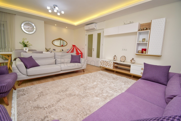 A 3+1 apartment in the Kyzyltoprak - Antalya neighborhood 