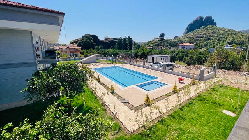 3+1 duplex apartment in Kemer - Antalya area 