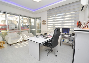 3+1 apartment in Altyndag - Antalya neighborhood 