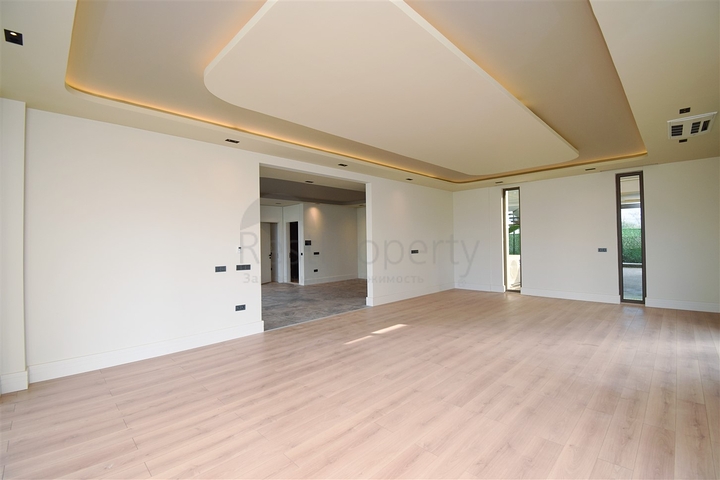 4+1 villa in Doshemealti - Antalya area