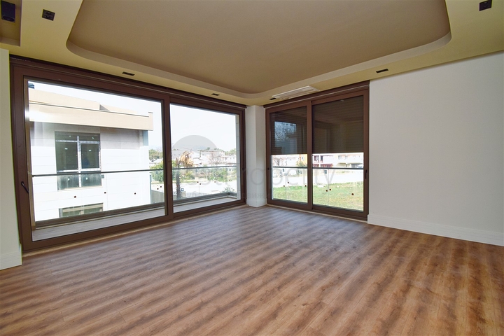 4+1 villa in Doshemealti - Antalya area