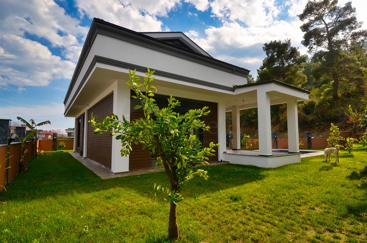 4+2 and 9+3 floor plan villas in Kemer - Antalya area