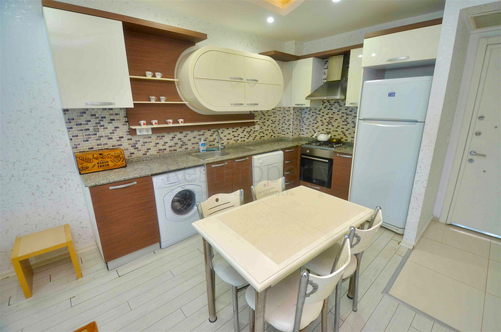 1+1 apartment in Sarysu - Antalya neighborhood 