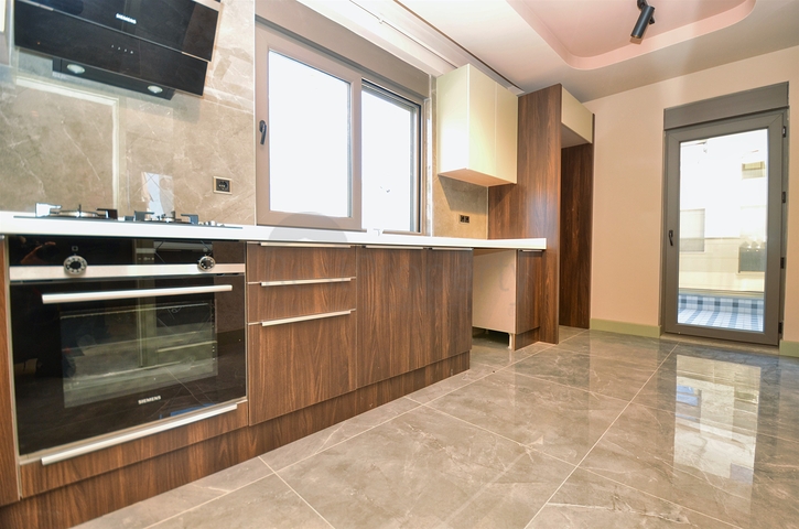 Apartment 2 + 1 in the center of Antalya