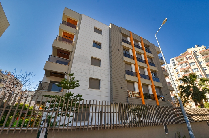 Apartment 2 + 1 in the center of Antalya