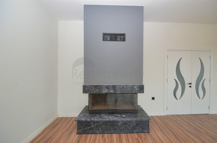 Villa layout 7+2 in the area of Doshemealti - Antalya