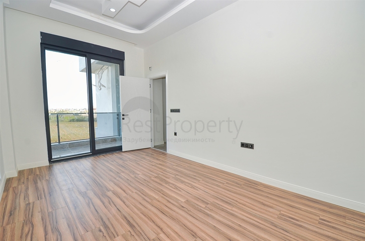 Villa layout 7+2 in the area of Doshemealti - Antalya