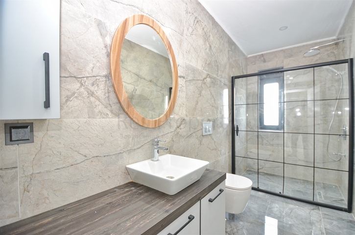 Villa layout 7+2 in the area of Doshemealti - Antalya