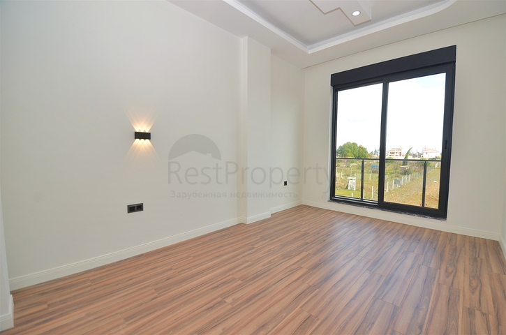 Villa layout 7+2 in the area of Doshemealti - Antalya