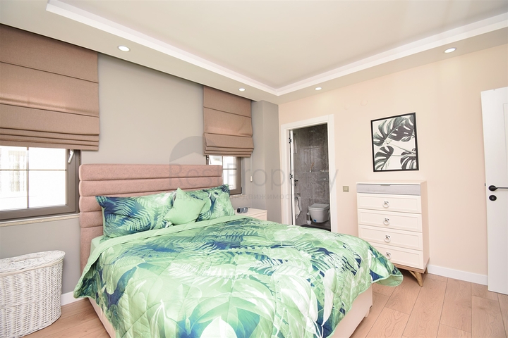 A 5+1 duplex apartment in the Yenigyun - Antalya neighborhood