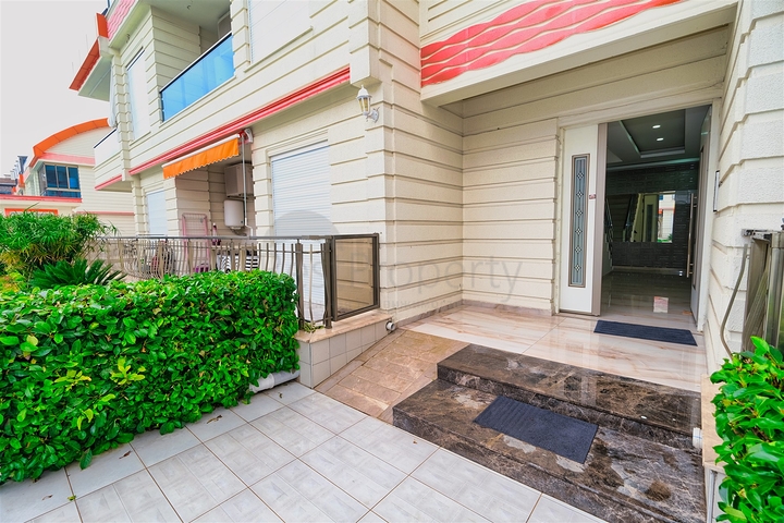 1+1 apartment in the Kundu - Antalya neighborhood 