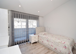 A 3+1 apartment in the Guzeloba - Antalya neighborhood