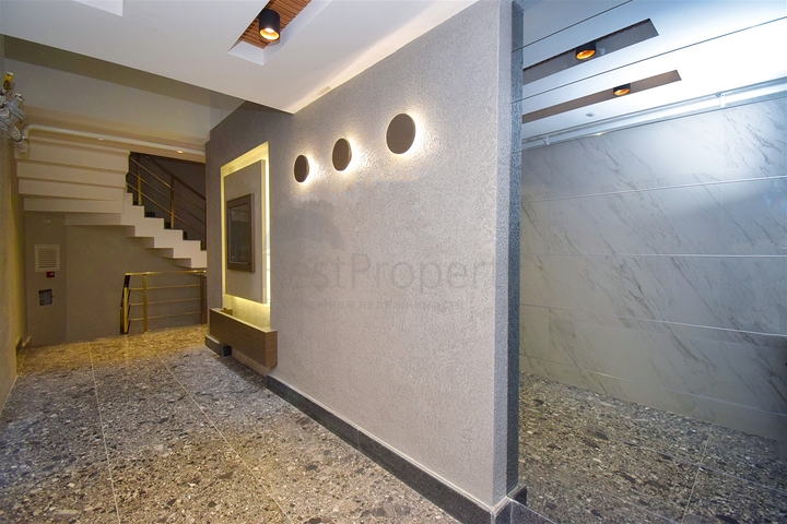 4+1 apartments in the Kyzyltoprak - Antalya microdistrict 