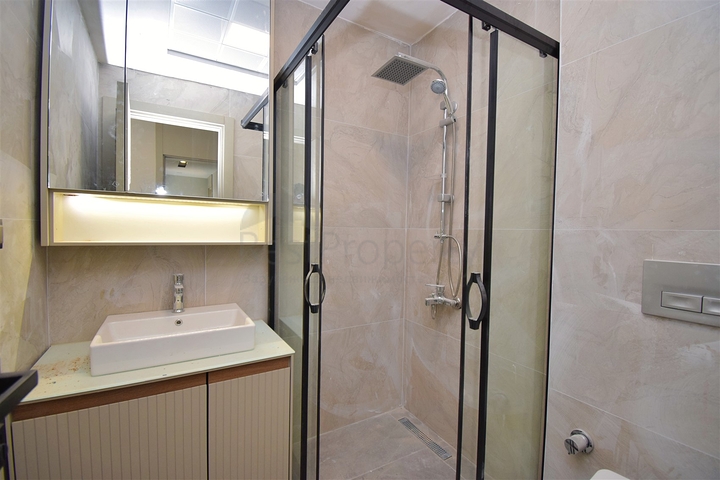 4+1 apartments in the Kyzyltoprak - Antalya microdistrict 