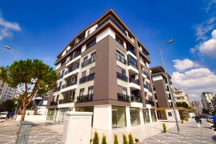 4+1 apartments in the Kyzyltoprak - Antalya microdistrict 