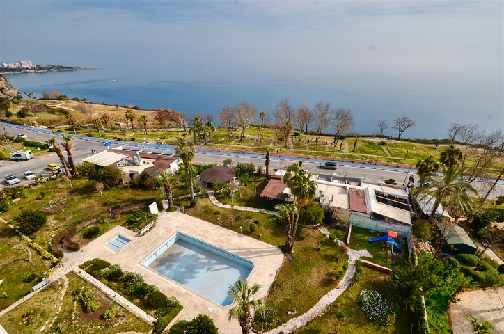 4+1 apartment in Caglayan - Antalya neighborhood 