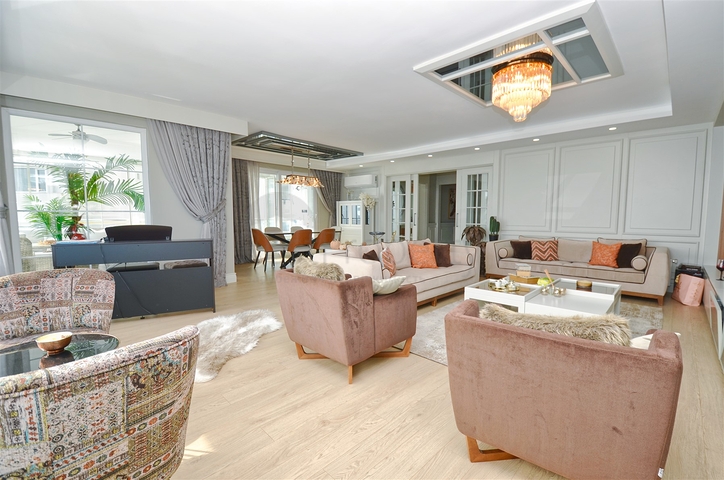 4+1 apartment in Caglayan - Antalya neighborhood 