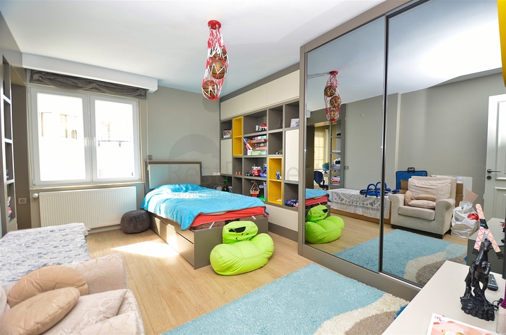 4+1 apartment in Caglayan - Antalya neighborhood 