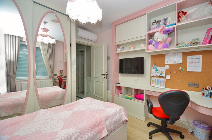 4+1 apartment in Caglayan - Antalya neighborhood 